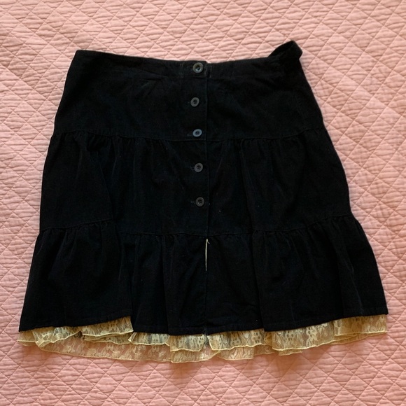 NEVADA - Fine Wale Corduroy Skirt - Brown Button-Front with lace hem - Size 16 - Picture 3 of 12